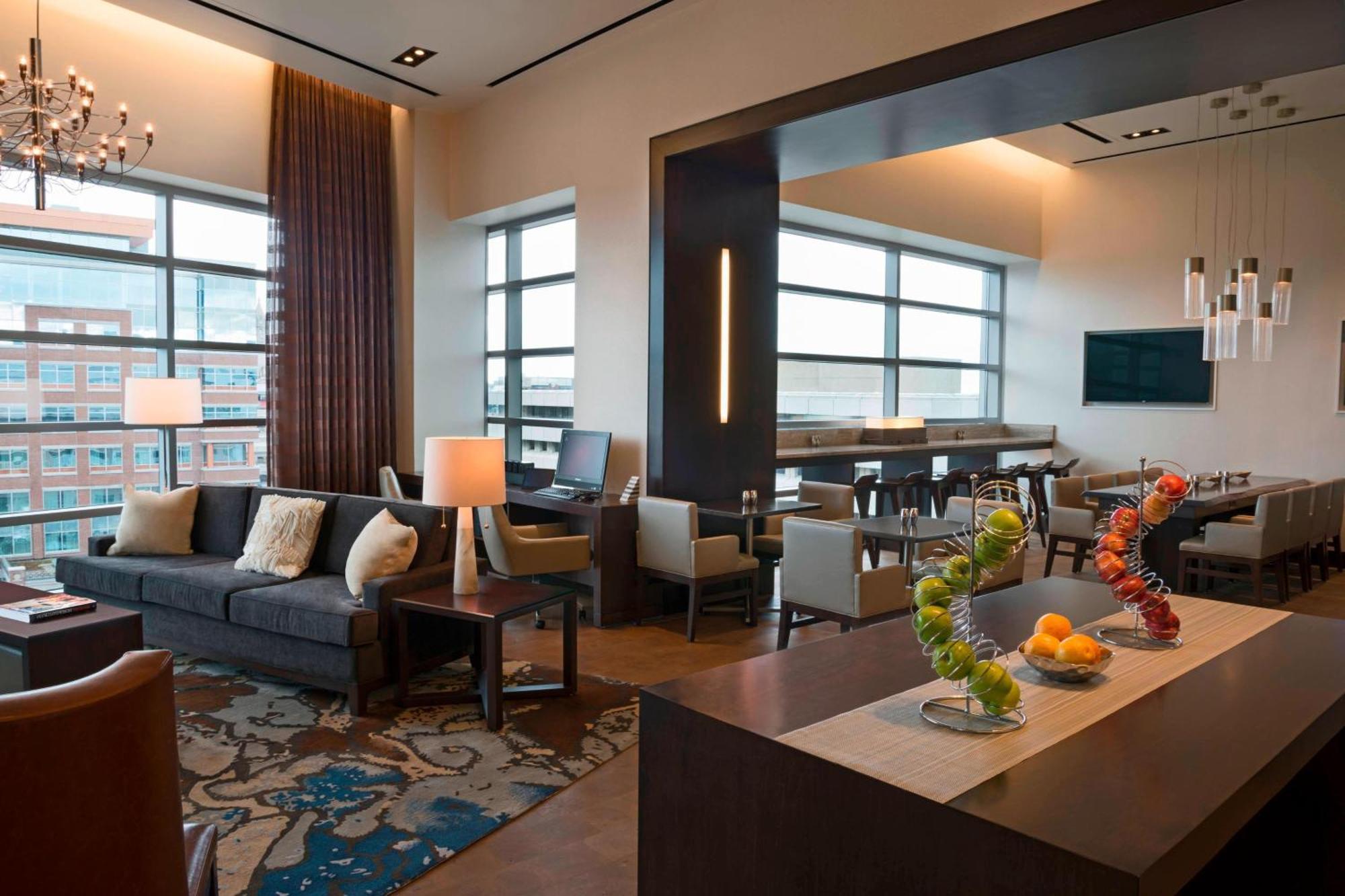 Buffalo Marriott At Lecom Harborcenter Exterior foto